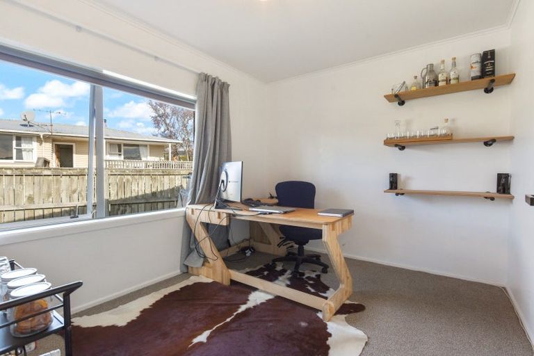 Photo of property in 8 Elliott Crescent, Owhata, Rotorua, 3010