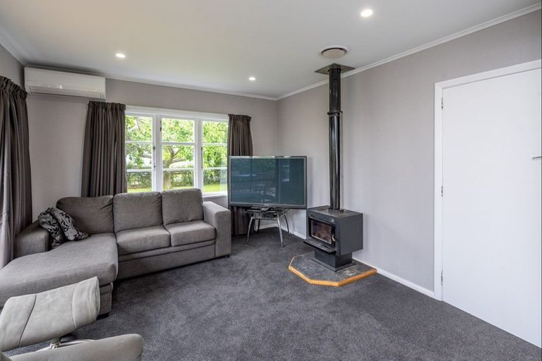 Photo of property in 449 Koputaroa Road, Koputaroa, Levin, 5575