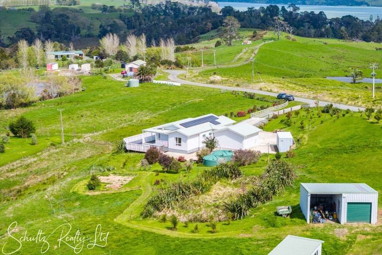 Photo of property in 67 Te Pahi River Drive, Paparoa, 0583