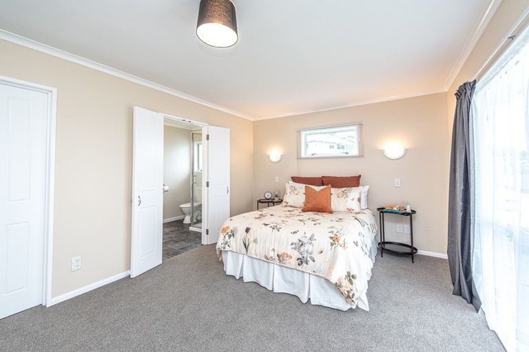 Photo of property in 72 Treadwell Street, Springvale, Whanganui, 4501