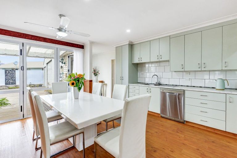 Photo of property in 3 Rotokauri Road, Nawton, Hamilton, 3200