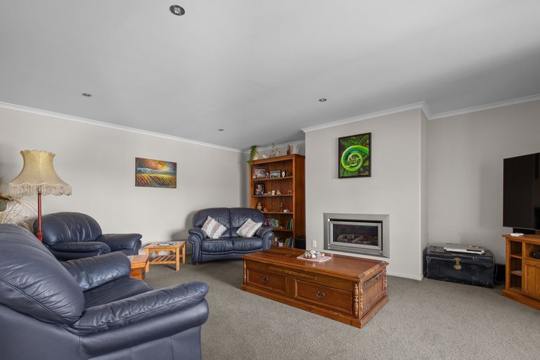 Photo of property in 317 Golden Road, Springvale, Alexandra, 9393