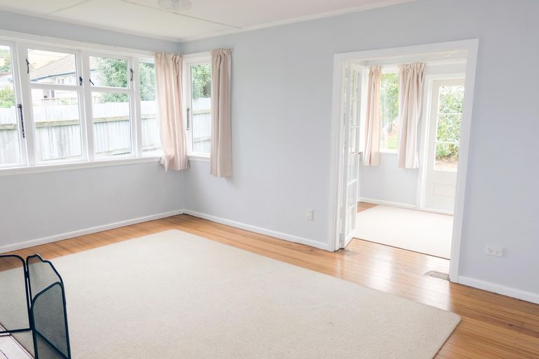 Photo of property in 4 Mclean Street, Oamaru North, Oamaru, 9400