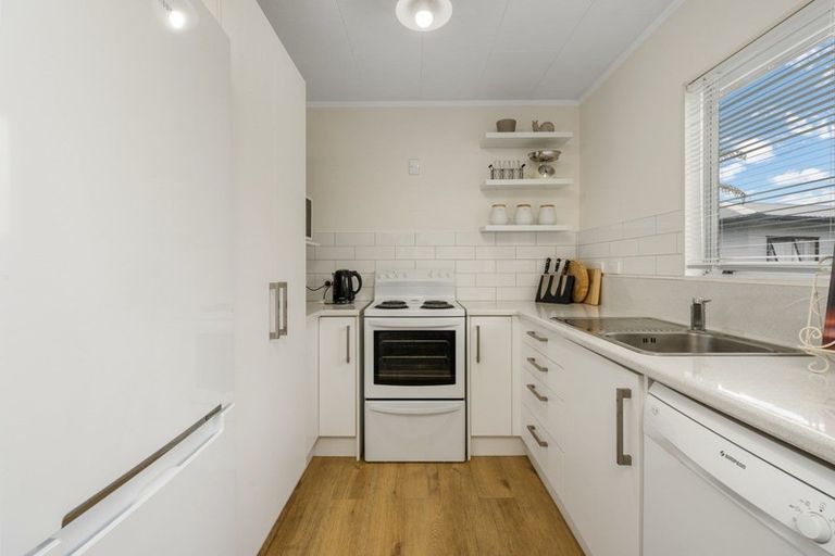 Photo of property in 27b Garland Drive, St Andrews, Hamilton, 3200