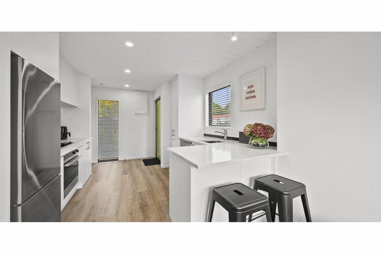 Photo of property in 8a Champion Street, Edgeware, Christchurch, 8013