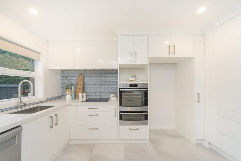 Photo of property in 2b Alton Place, Hokowhitu, Palmerston North, 4410