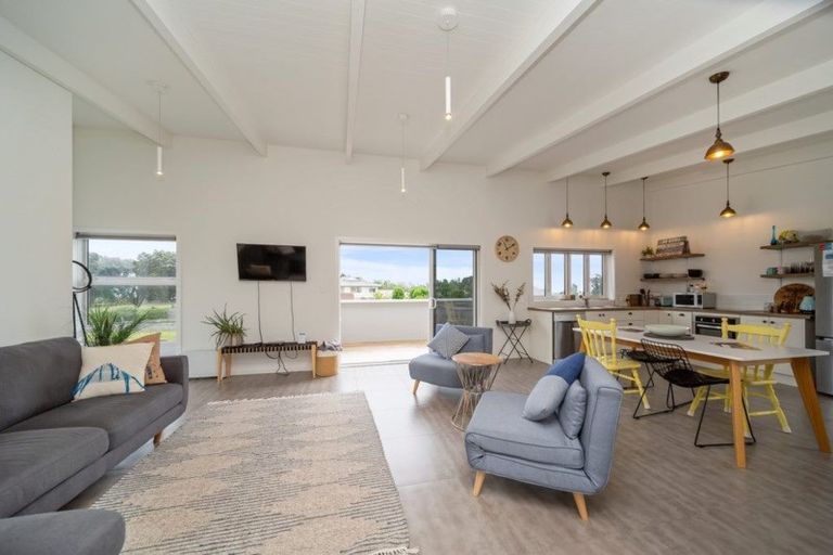 Photo of property in 5 Dorset Street, Opunake, 4616