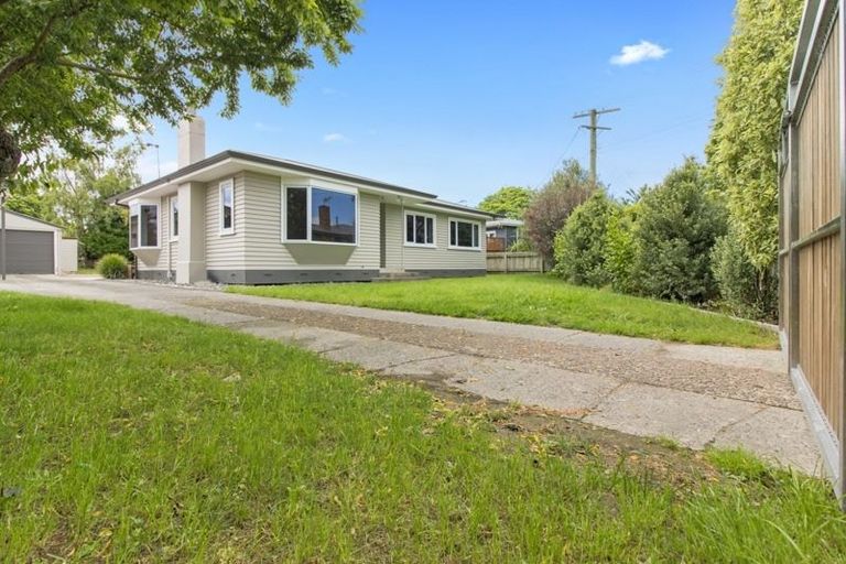 Photo of property in 9 Pollen Crescent, Melville, Hamilton, 3206