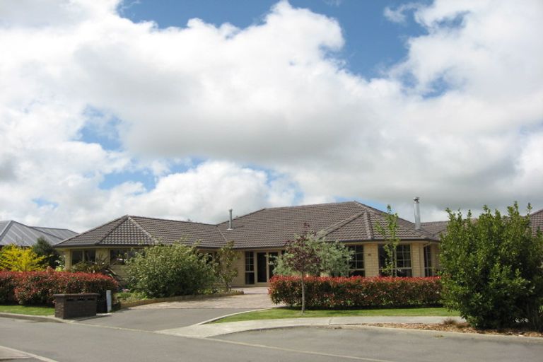 Photo of property in 10 Calvandra Grove, Rangiora, 7400