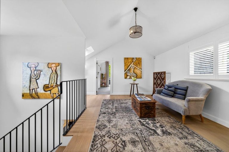 Photo of property in 60 Maungakiekie Avenue, Greenlane, Auckland, 1051