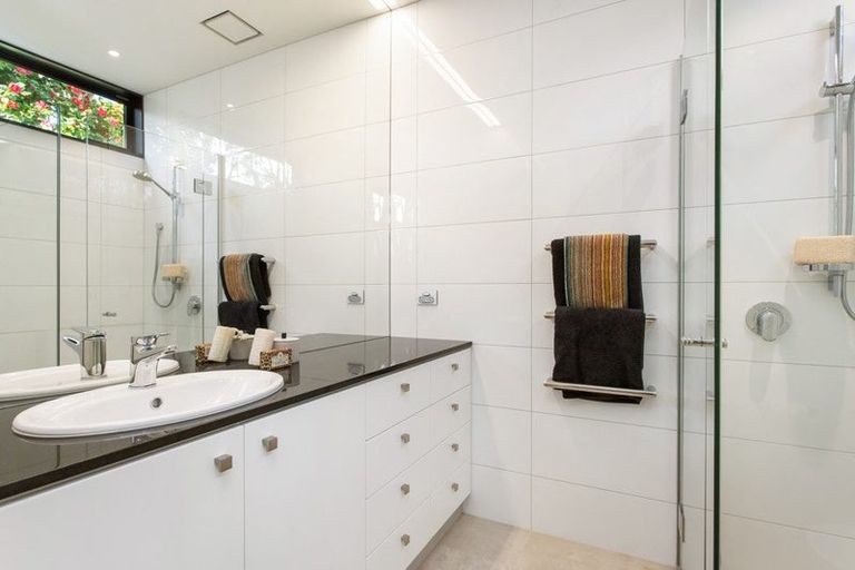 Photo of property in 91 Carlton Mill Road, Merivale, Christchurch, 8014