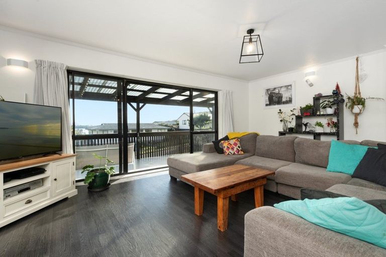 Photo of property in 23 Corinna Street, Welcome Bay, Tauranga, 3112