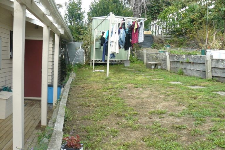 Photo of property in 52 Locking Street, Nelson South, Nelson, 7010