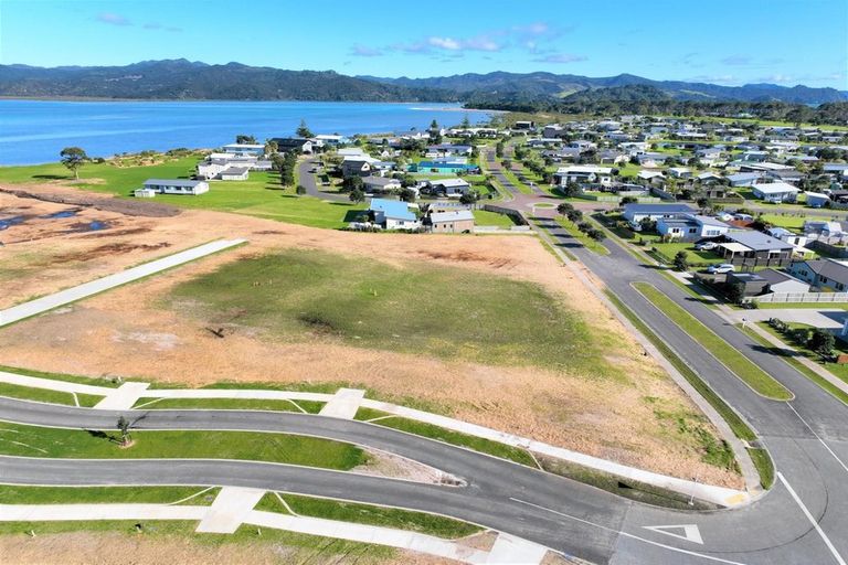 Photo of property in 4 Boat Ramp Road, Matarangi, 3592