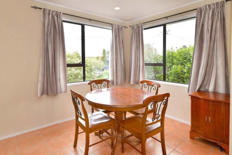 Photo of property in 89 Vipond Road, Stanmore Bay, Whangaparaoa, 0932