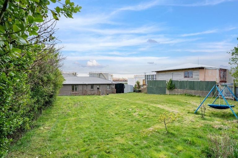Photo of property in 44 Ocean Beach Road, Bluff, 9814