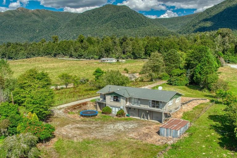 Photo of property in 1297 Haupiri Road, Haupiri, Dobson, 7872