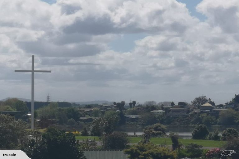 Photo of property in 3 Arohanui Street, Huntly, 3700