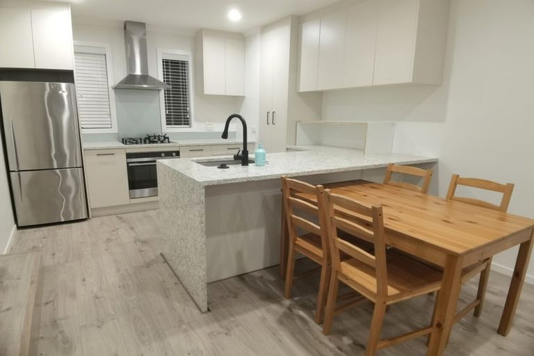 Photo of property in 2/218 Green Lane West, Epsom, Auckland, 1051