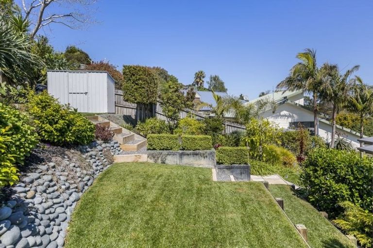 Photo of property in 78 Pemberton Avenue, Bayview, Auckland, 0629