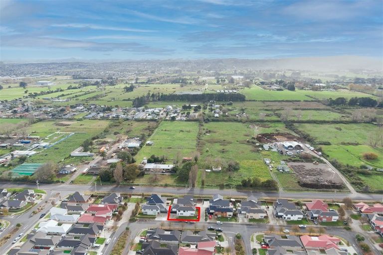 Photo of property in 53 Tarapiroe Avenue, Takanini, 2112