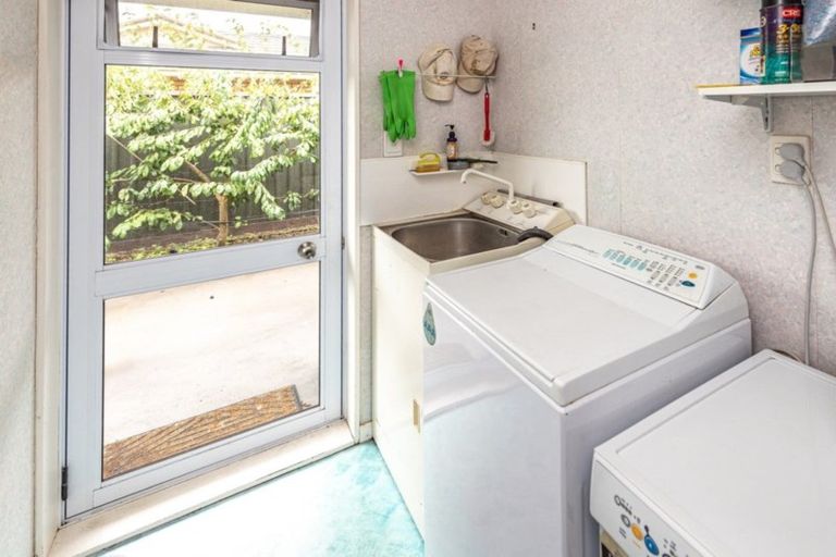 Photo of property in 28 Kakaho Drive, Tawhero, Whanganui, 4501