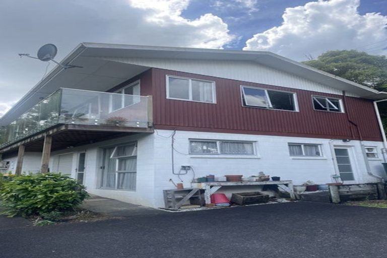 Photo of property in 11 Coroglen Avenue, Birkenhead, Auckland, 0626