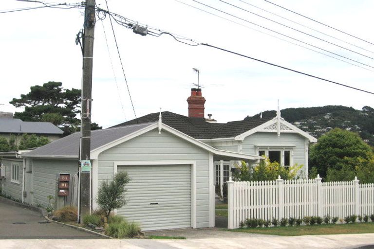 Photo of property in 15 Perth Street, Ngaio, Wellington, 6035