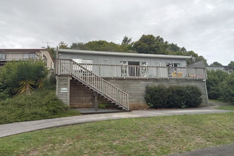 Photo of property in 24 Amokura Drive, Kerikeri, 0230