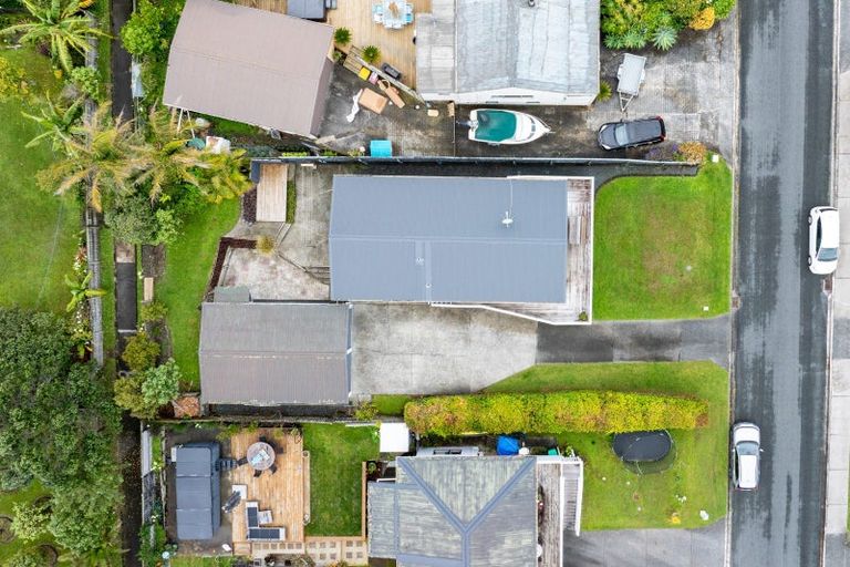 Photo of property in 11 Rawhiti Place, Snells Beach, 0920