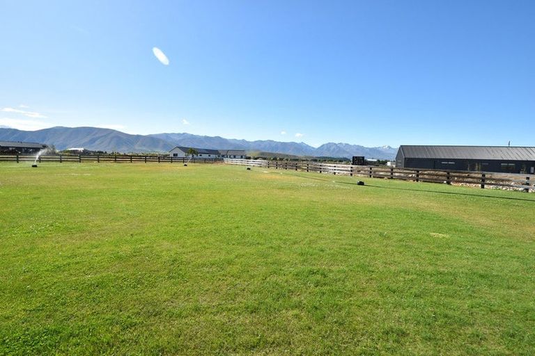 Photo of property in 5 Homestead Avenue, Twizel, 7999