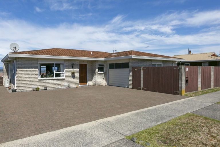 Photo of property in 2/9 Kaiuru Street, Nukuhau, Taupo, 3330