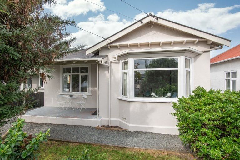 Photo of property in 23 Hargest Crescent, Saint Kilda, Dunedin, 9012