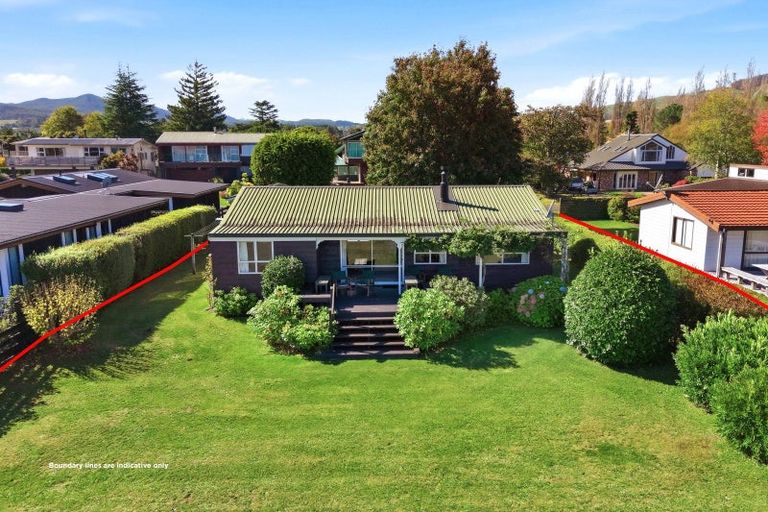 Photo of property in 10 Nisbet Terrace, Kinloch, Taupo, 3377