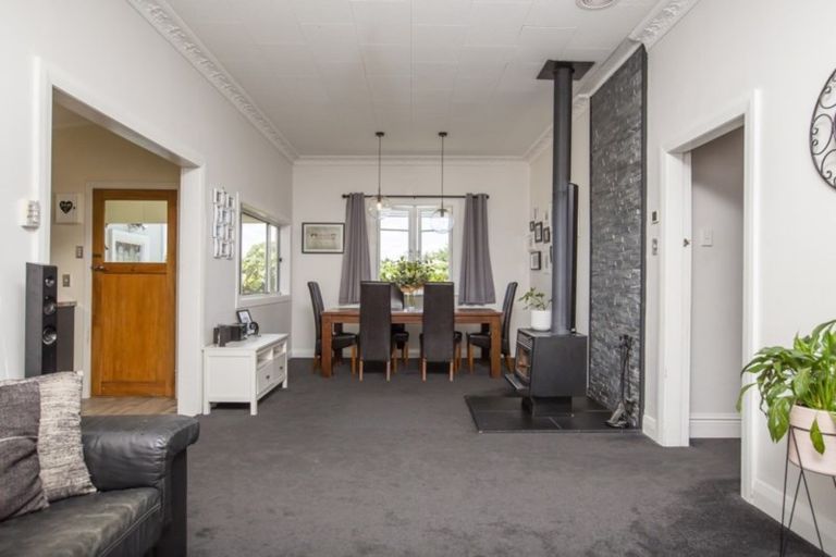 Photo of property in 144 Kent Street, Carterton, 5713