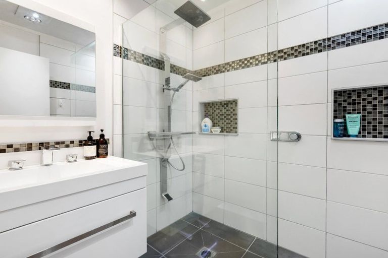 Photo of property in 50 Abbotsford Street, Whitiora, Hamilton, 3200