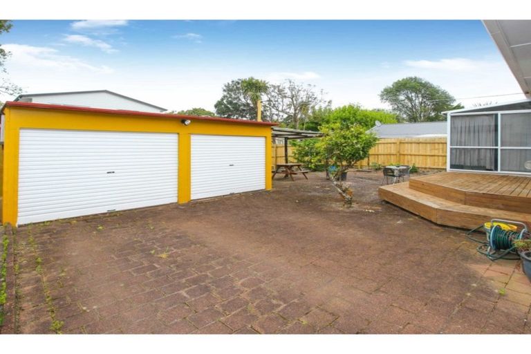 Photo of property in 27 Sylvia Road, Hillcrest, Auckland, 0627