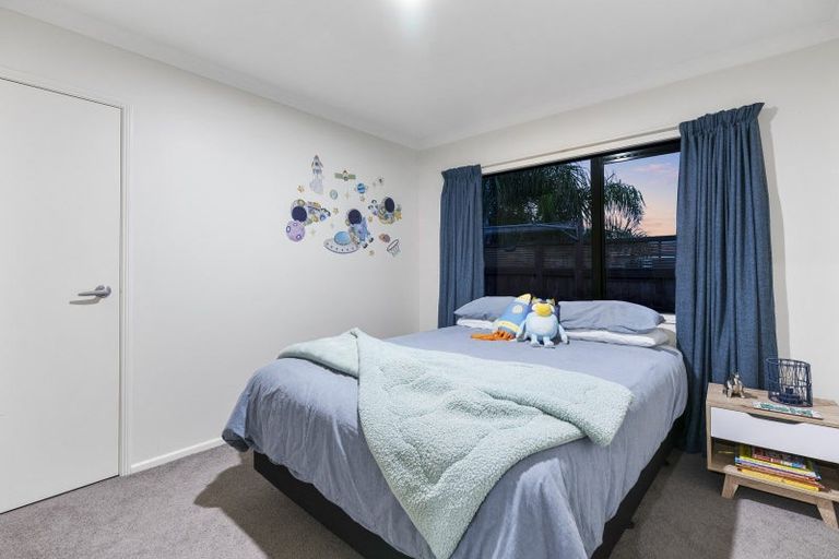 Photo of property in 1 Marchignal Street, Coastlands, Whakatane, 3120