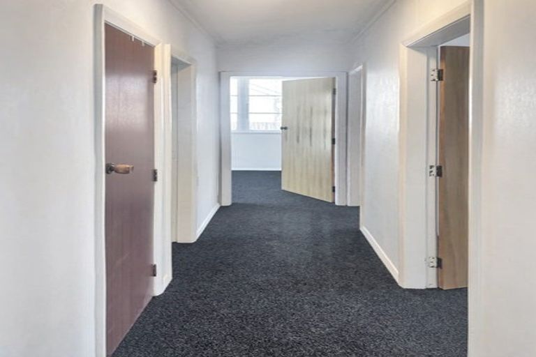 Photo of property in 24 Tyne Street, Rongotea, 4476