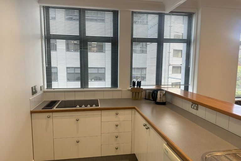 Photo of property in Kelvin House, 7f/16 The Terrace, Wellington Central, Wellington, 6011