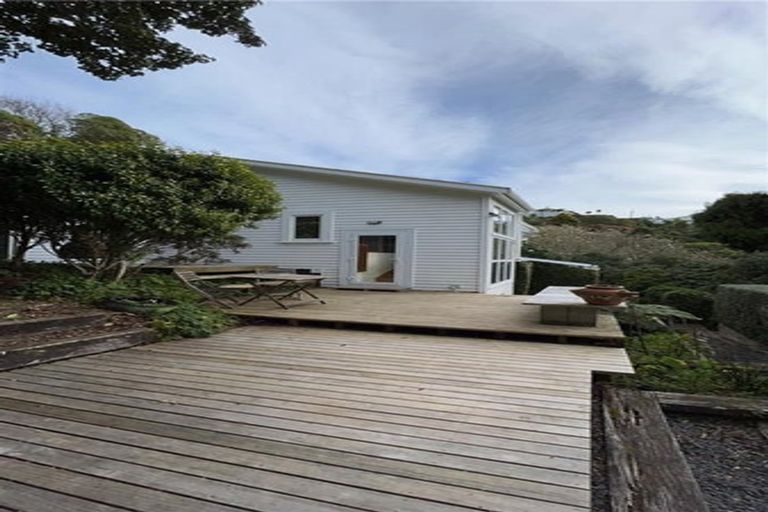 Photo of property in 75 Messines Road, Karori, Wellington, 6012