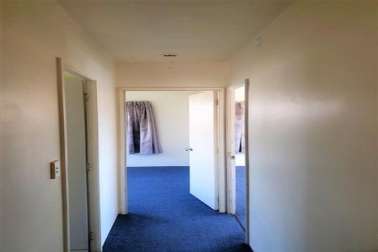 Photo of property in 1/39 Kopara Place, Clendon Park, Auckland, 2103