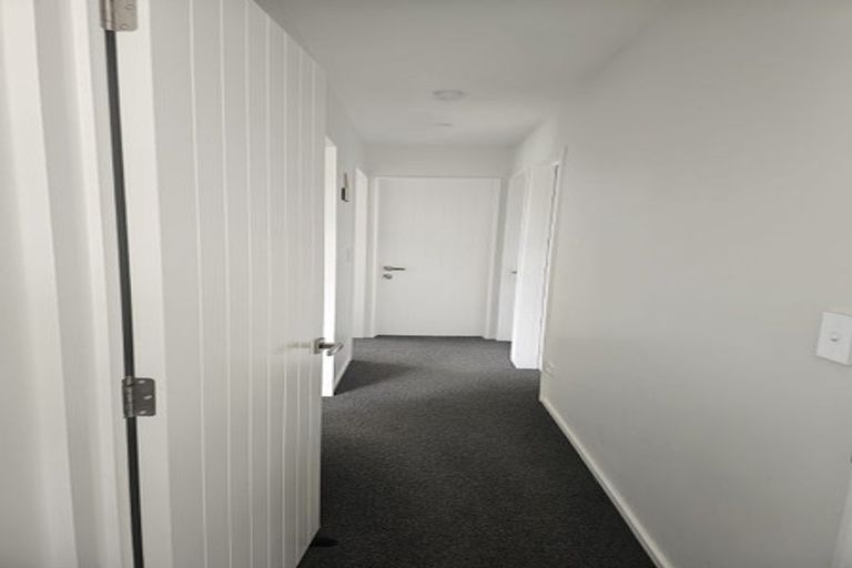 Photo of property in 15 Cressy Place, Darfield, 7510