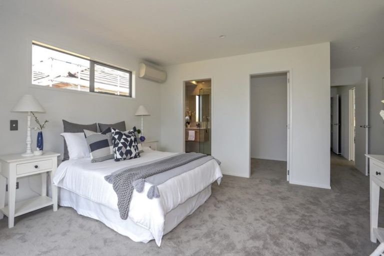 Photo of property in 10 Tuangi Way, Papamoa Beach, Papamoa, 3118