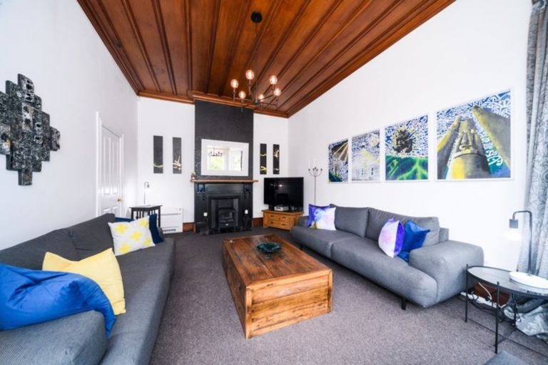 Photo of property in 11 Limbrick Street, Terrace End, Palmerston North, 4410