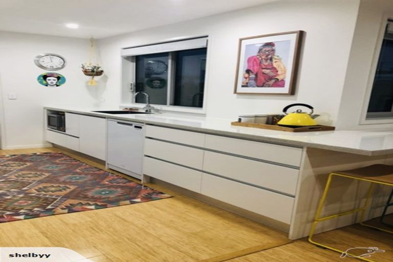 Photo of property in 8 Jersey Place, Bell Block, New Plymouth, 4312