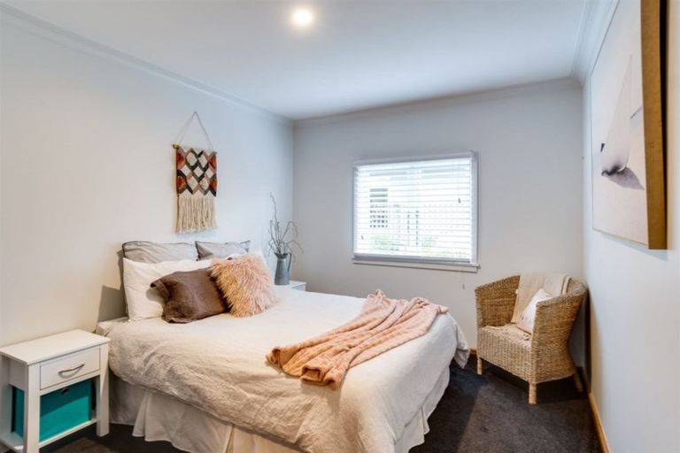 Photo of property in 4 Kuku Street, Te Awanga, 4102