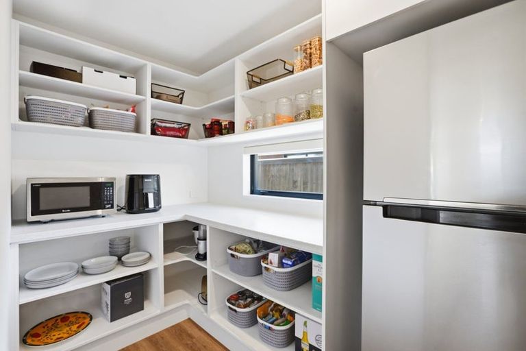 Photo of property in 7 Twin Meadows Drive, Casebrook, Christchurch, 8051