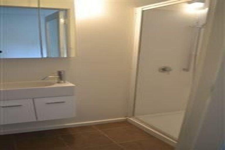 Photo of property in 5 Valley Street, Island Bay, Wellington, 6023