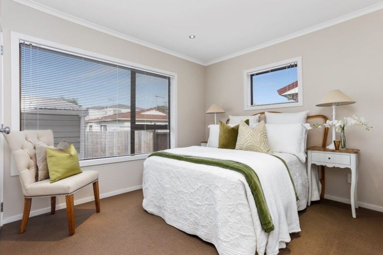 Photo of property in 1/97 Nelson Street, Howick, Auckland, 2014